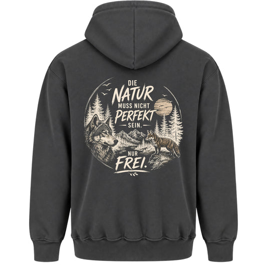 Die Natur muss nicht perfekt sein - Regular Fit Hoodie
